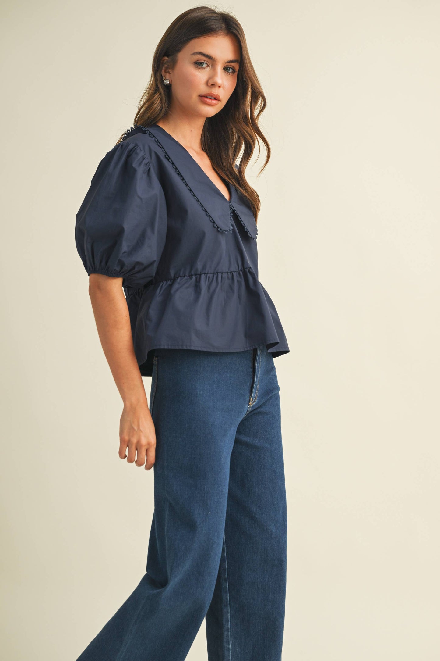 IT4249 PUFF SLEEVES OVERSIZED COLLAR TOP BLOUSE