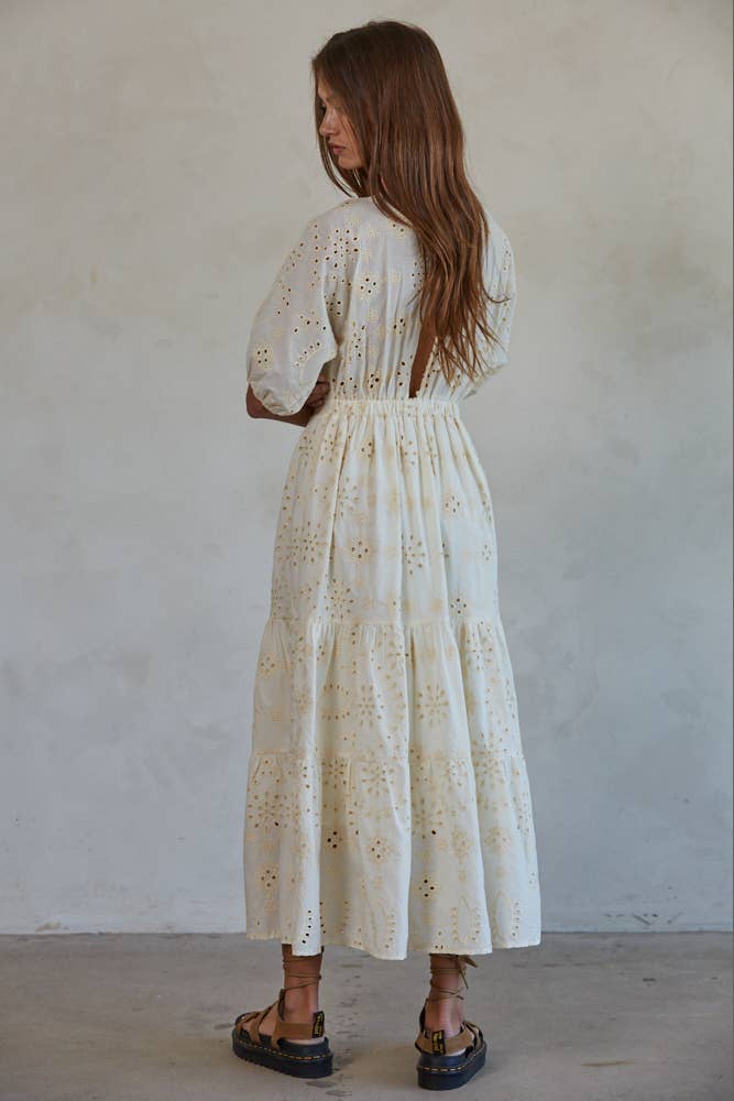 L7862 | Woven Cotton Embroidered Front Twist Midi Dress