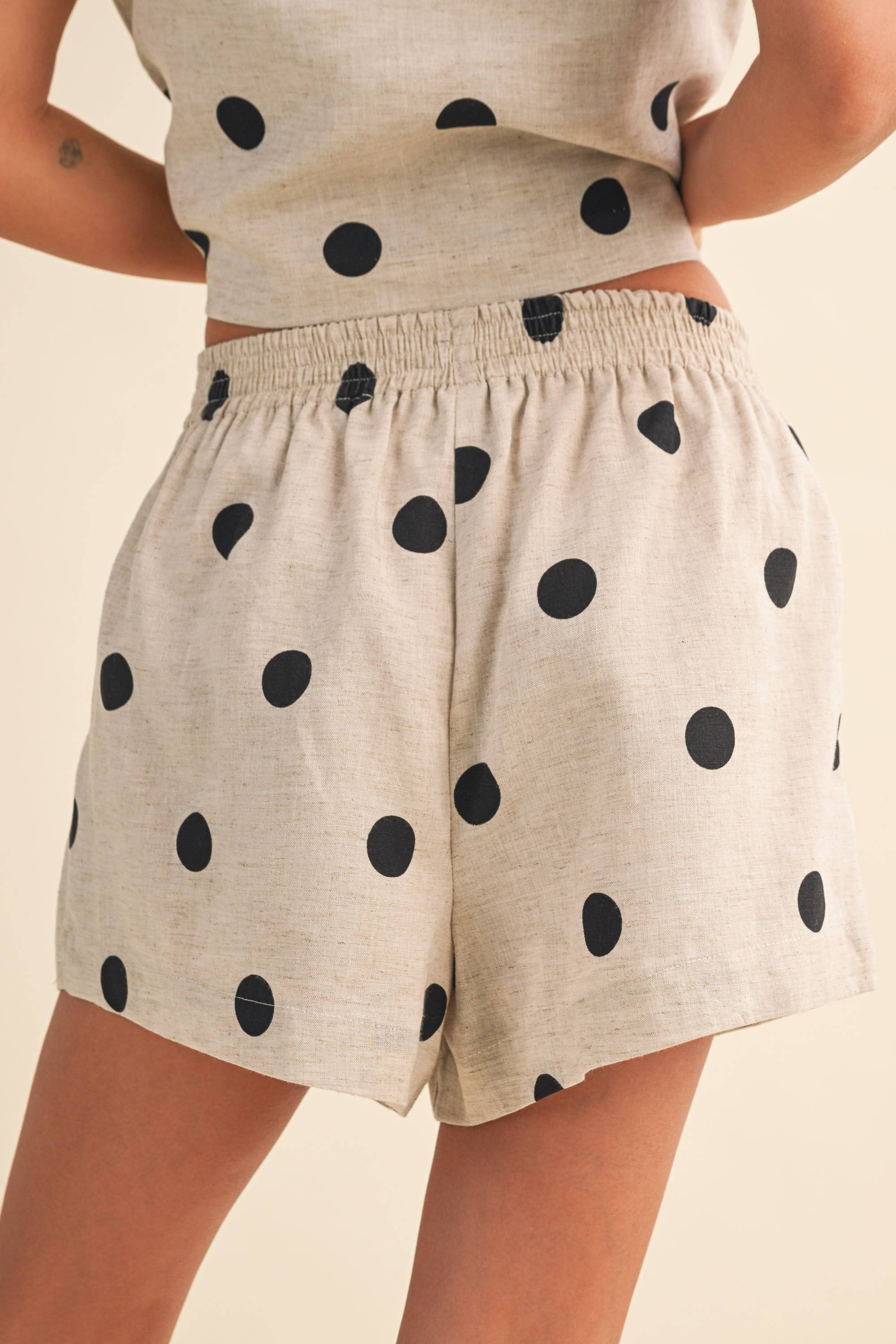 IST6385-A POLKADOT LINEN SLEEVELESS TOP AND SHORTS SET