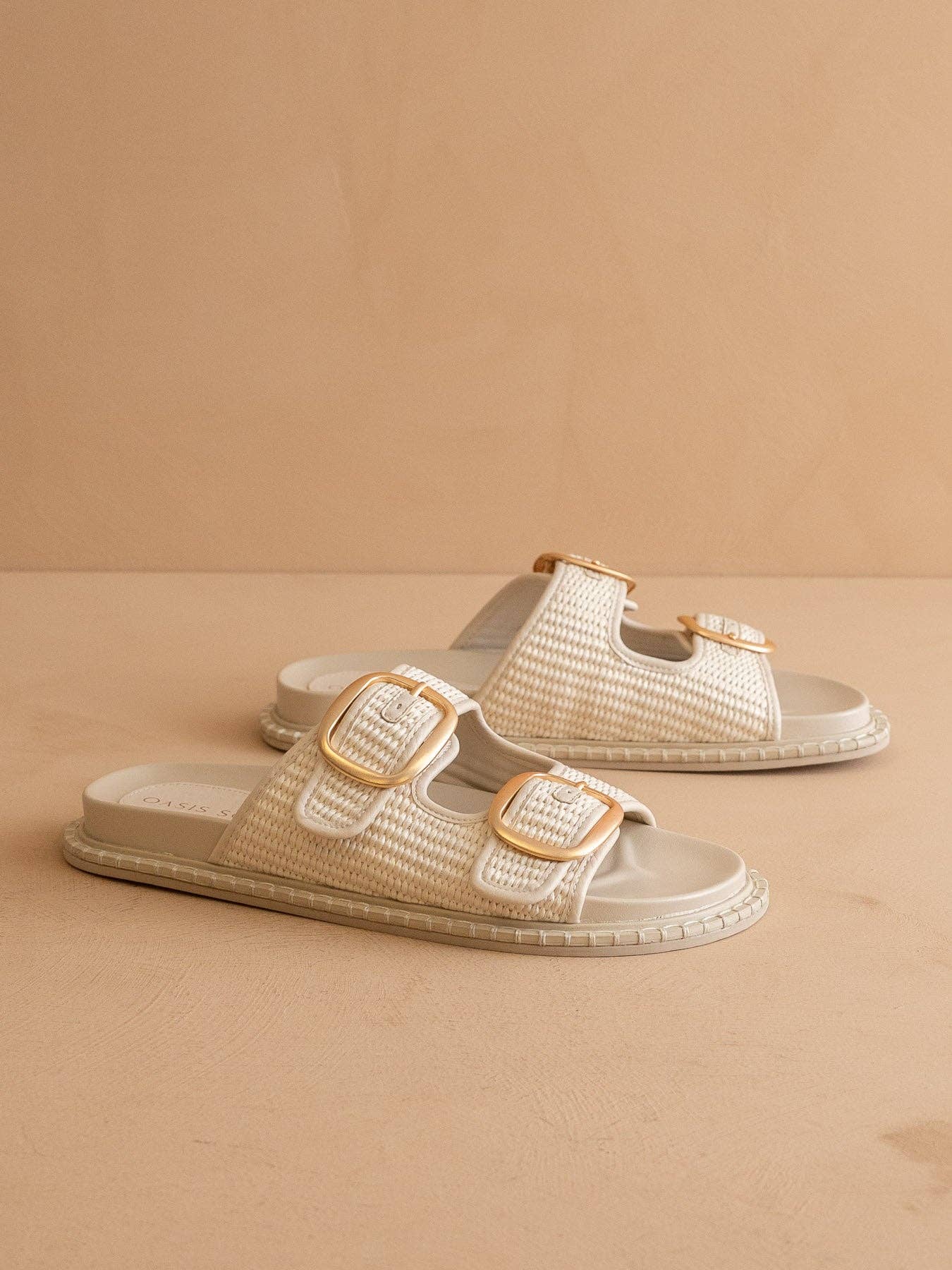 The Daytona - Two-Tone Raffia Gold Buckle Sandal
