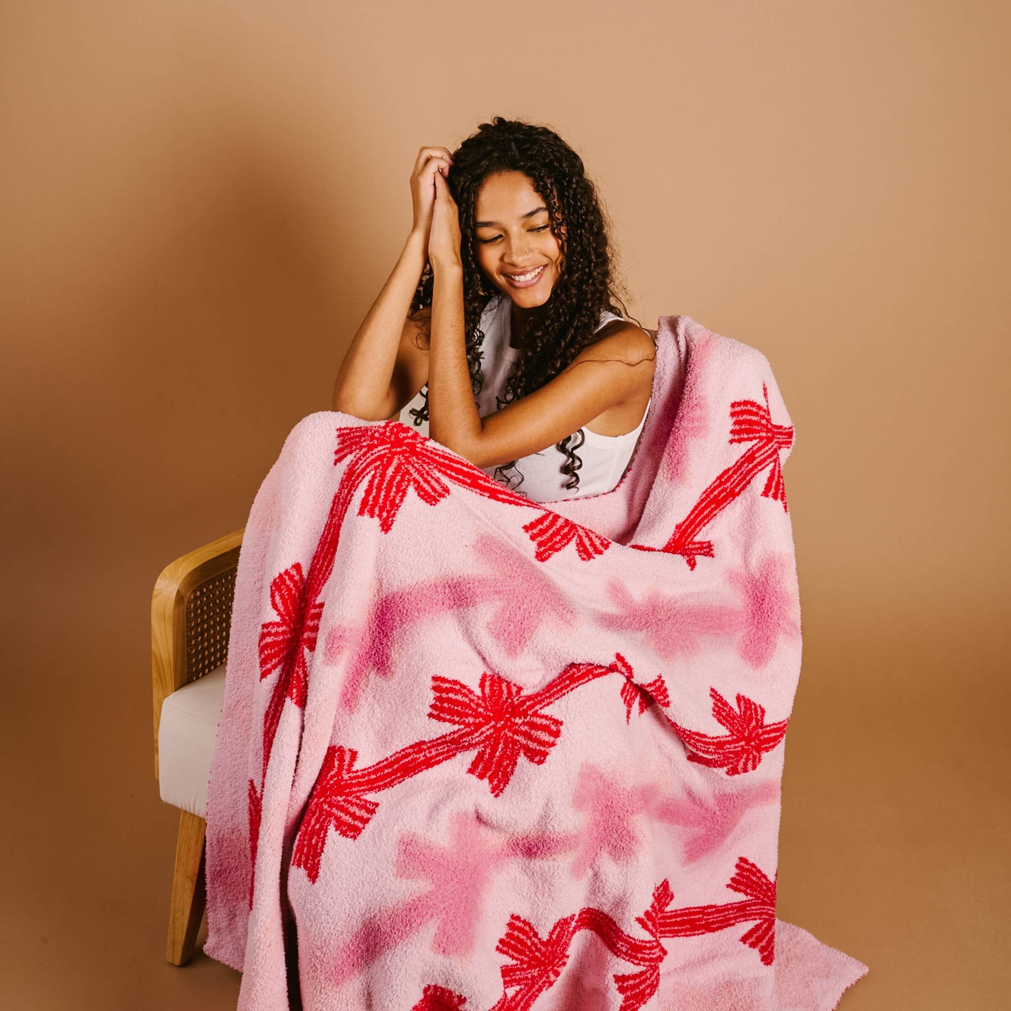 Cozy Dreams Luxe Blanket-Ribbons & Bows