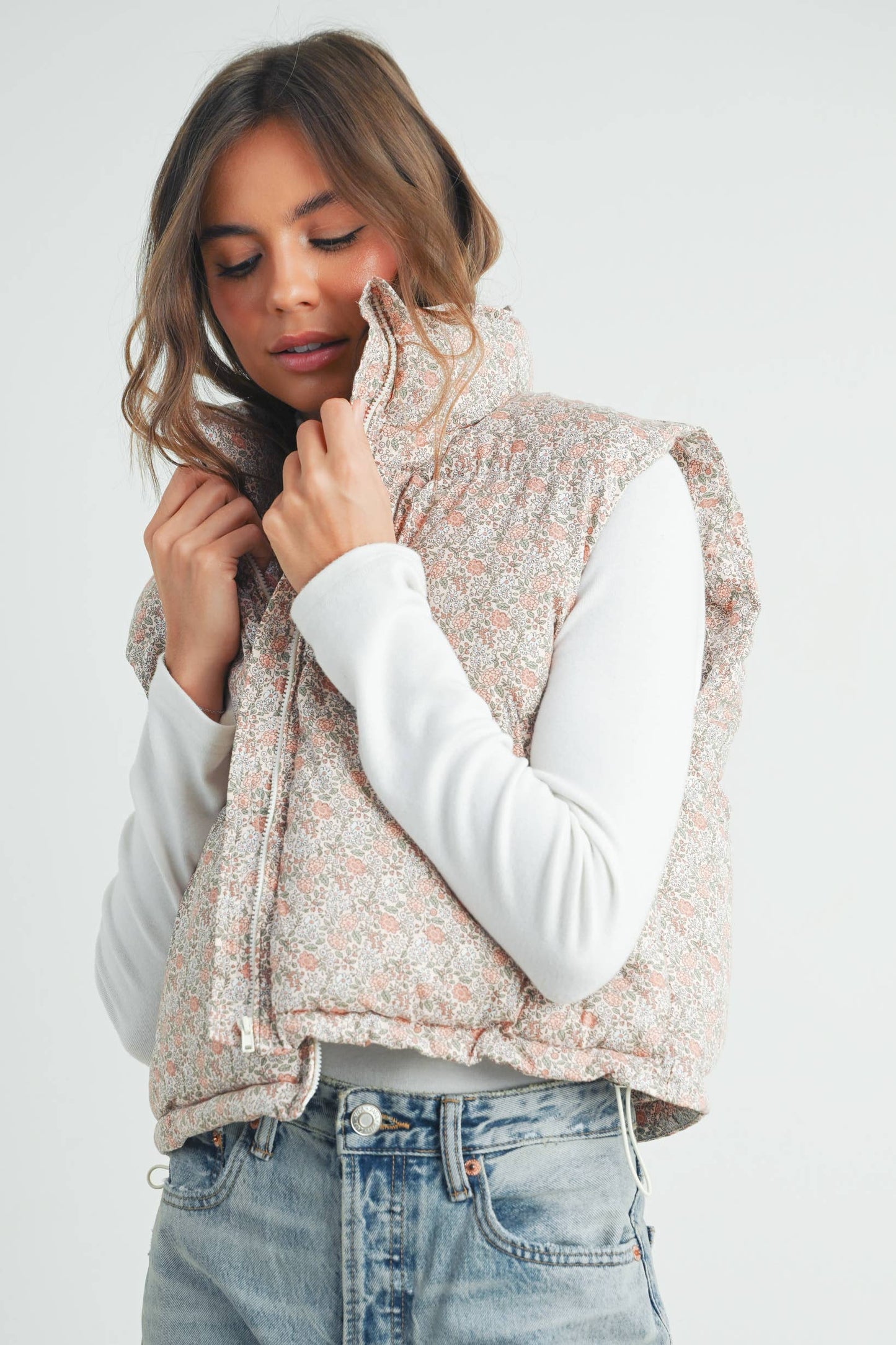 ULTIMATE COZY AND CHIC FALL PETITE FLORAL THICK PUFFER VEST