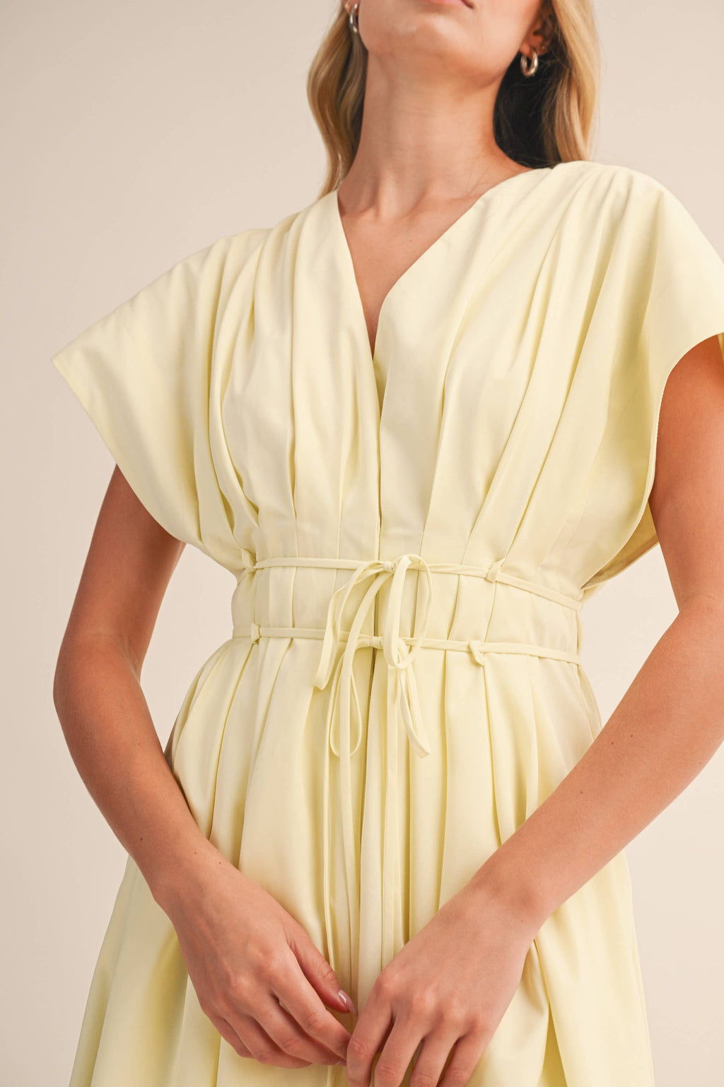 IDA1035 POPLIN SHORT SLV PLEATED DETAIL BELTED MAXI DRESS