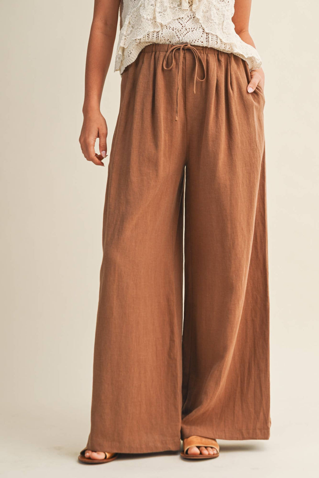 Waist Tuck Rattan Pant