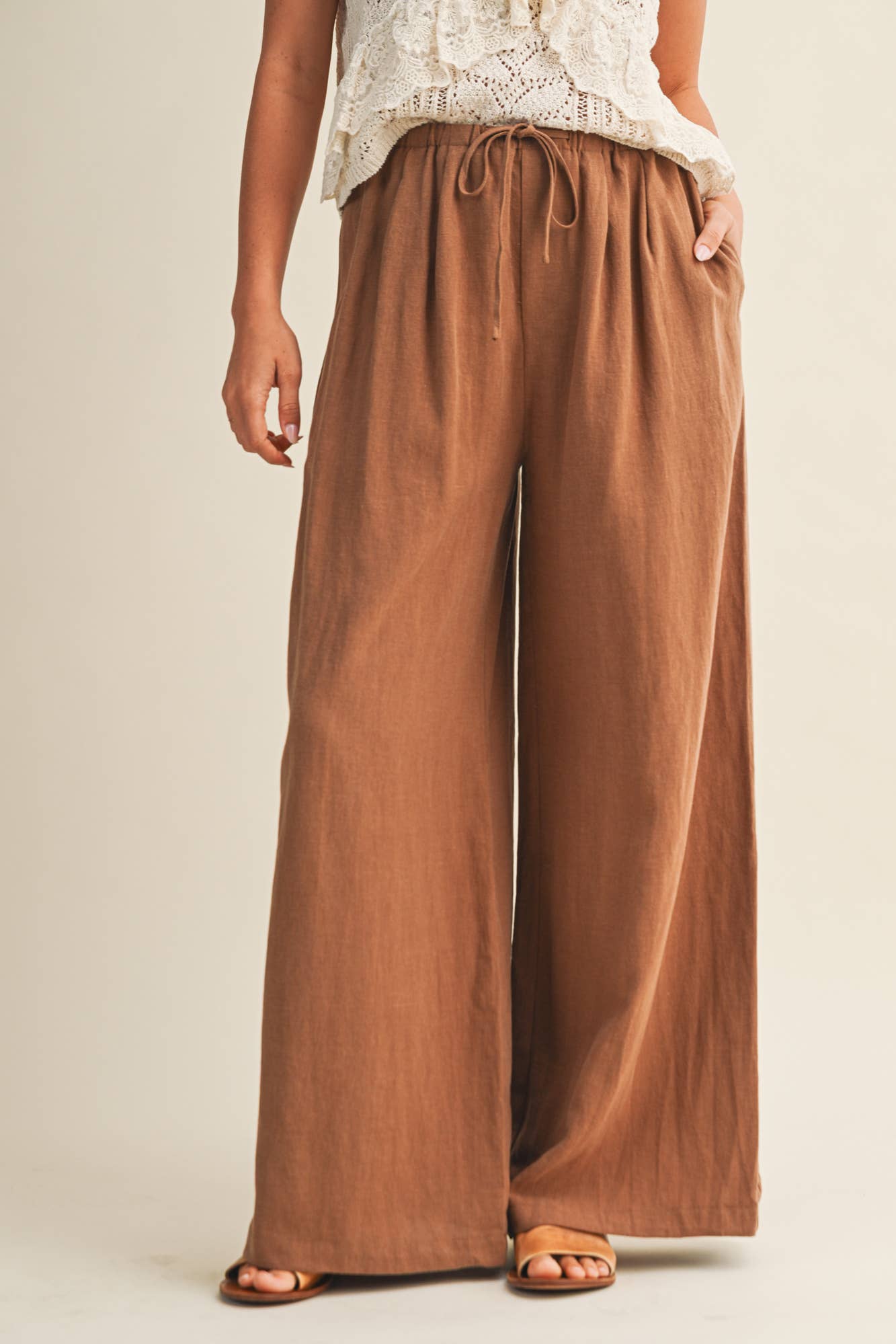 Waist Tuck Rattan Pant