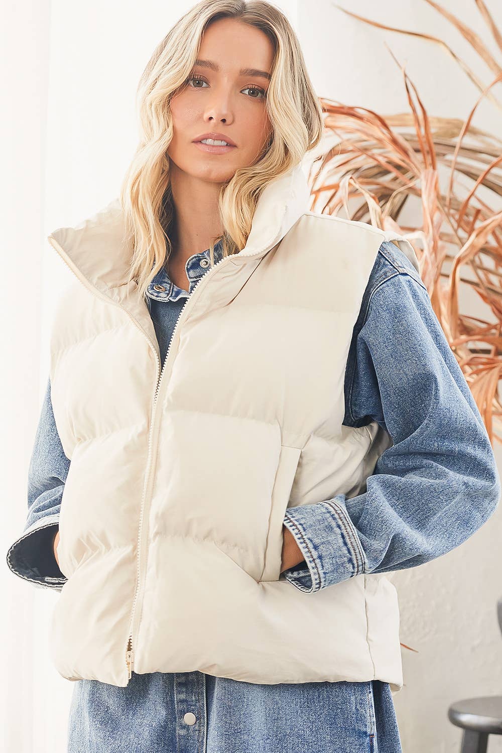 ZIPPER FRONT PUFFER VEST