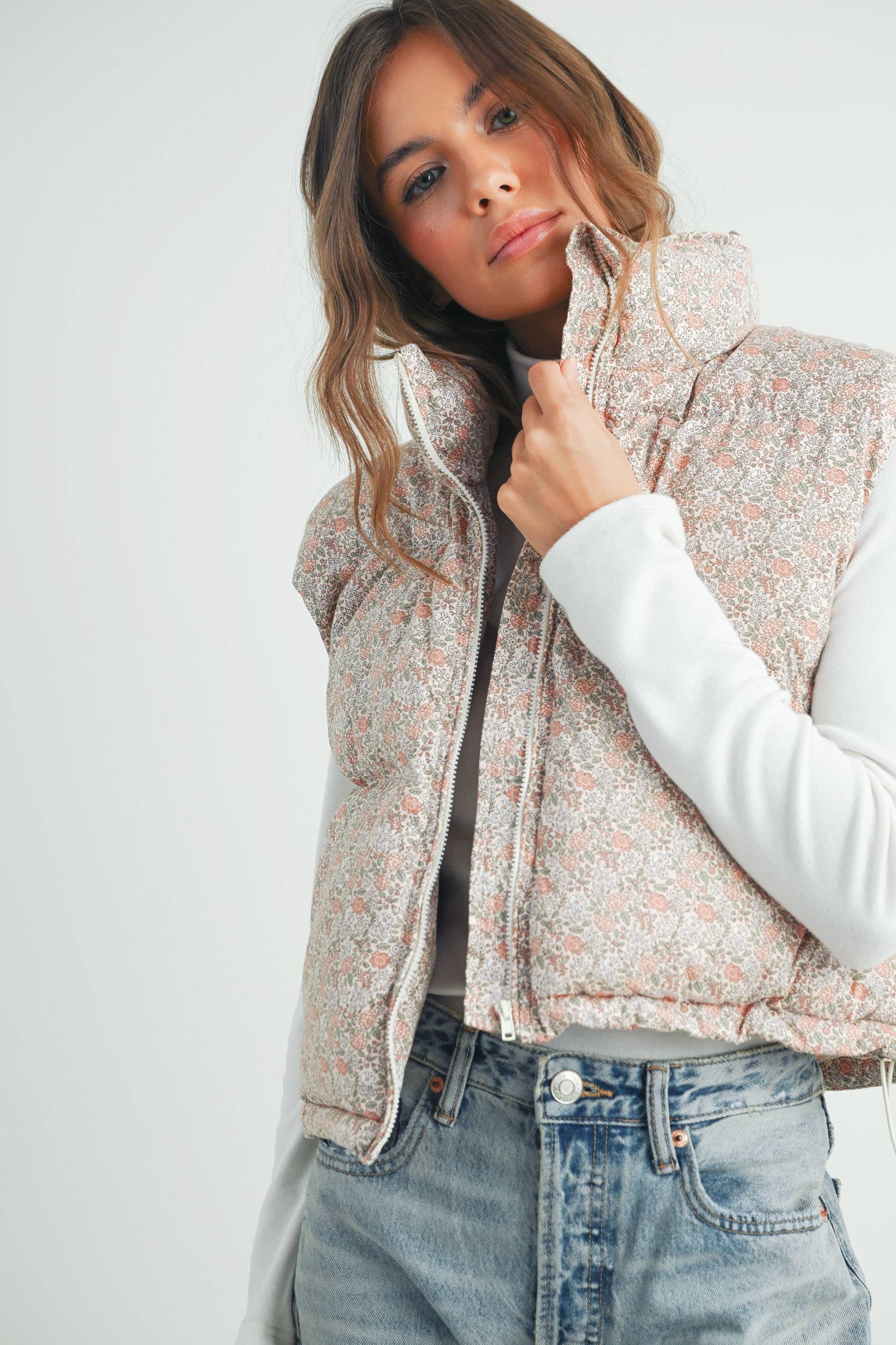 ULTIMATE COZY AND CHIC FALL PETITE FLORAL THICK PUFFER VEST